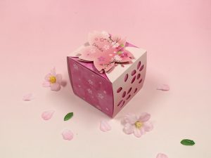 桜パッケージスリーブ閉じた状態
