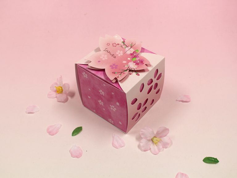 桜パッケージスリーブ閉じた状態
